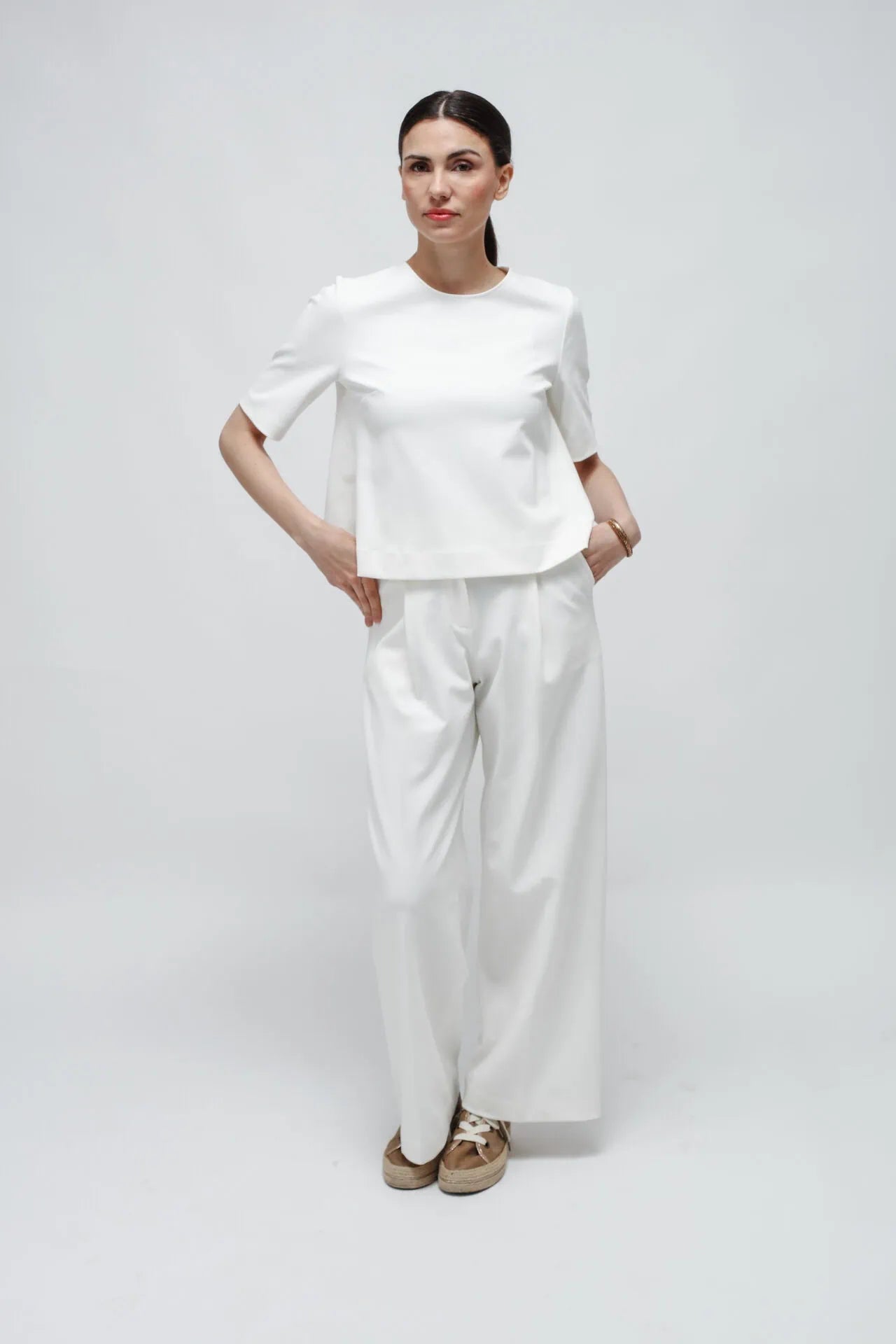punto milano flared top and traveller pants for women