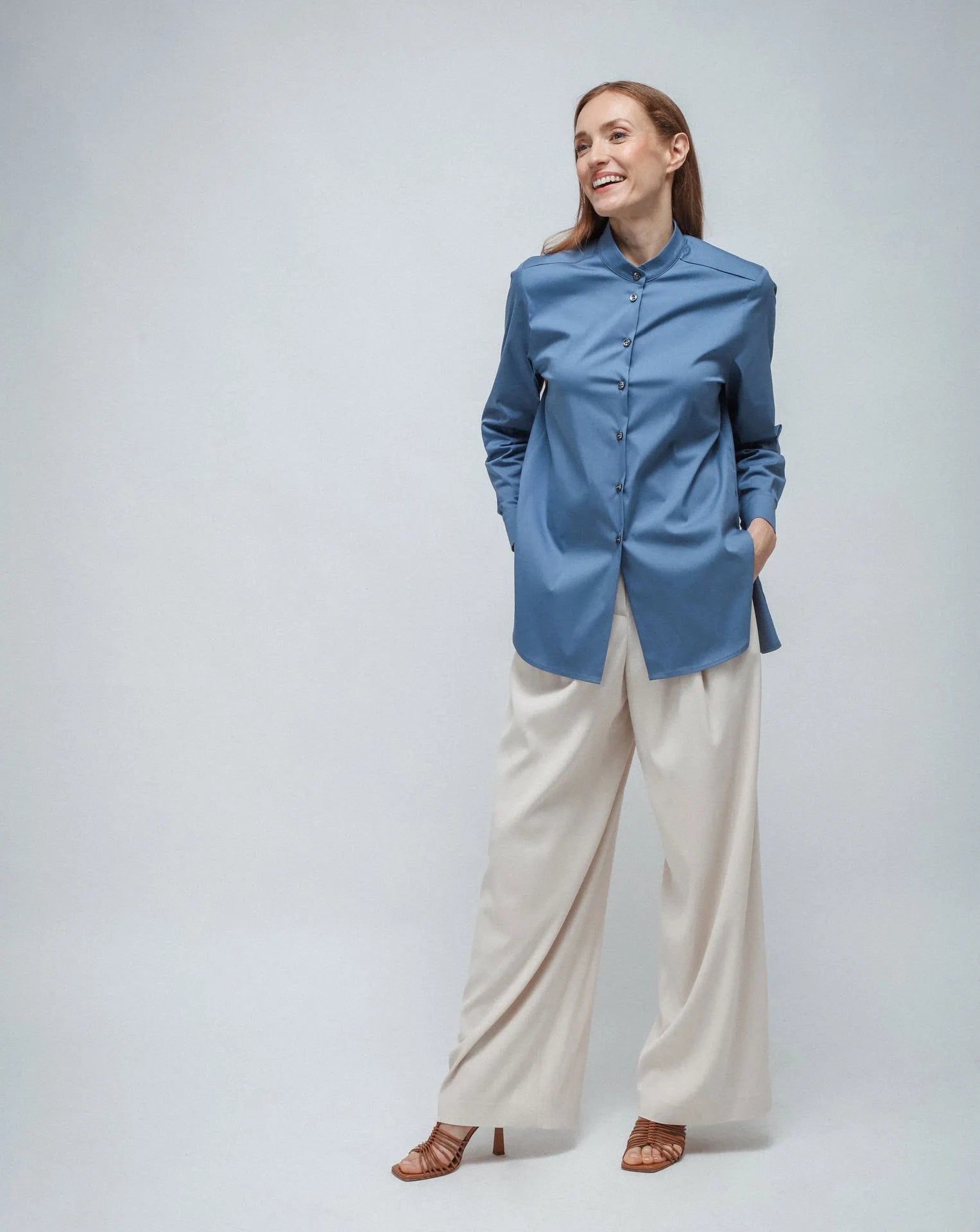 Camisa coreana larga azul claro