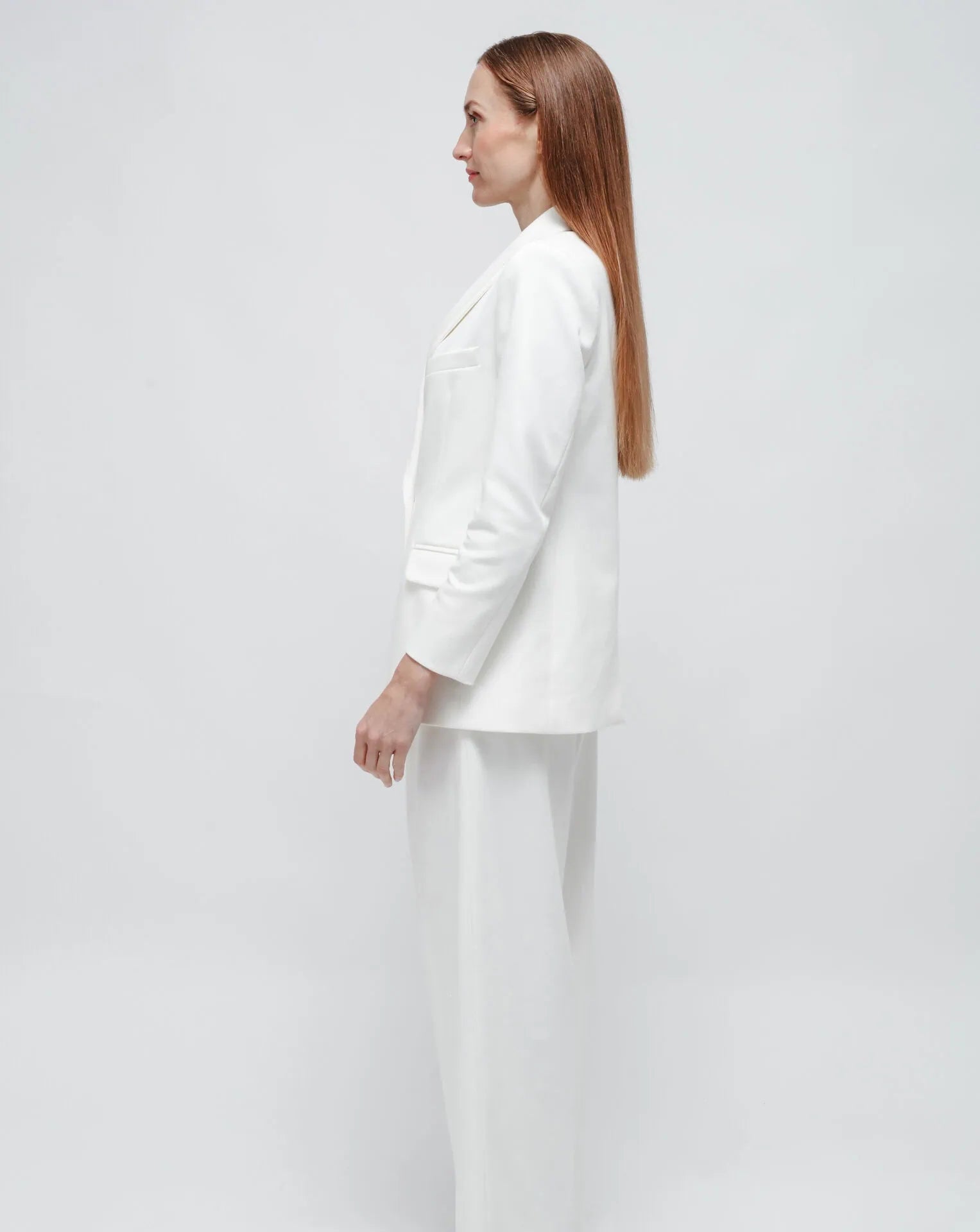 Tailleur blanco en Punto Milano