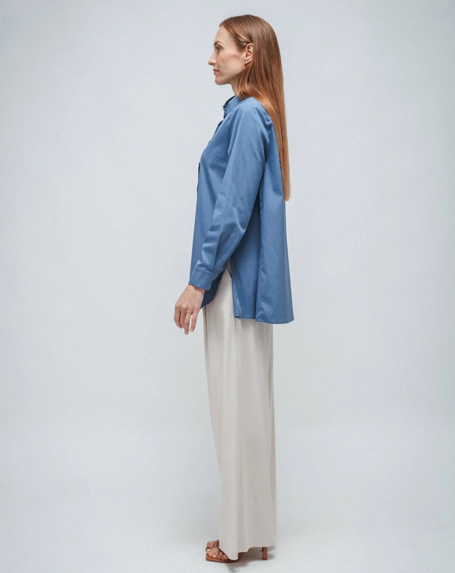 Camisa coreana larga azul claro