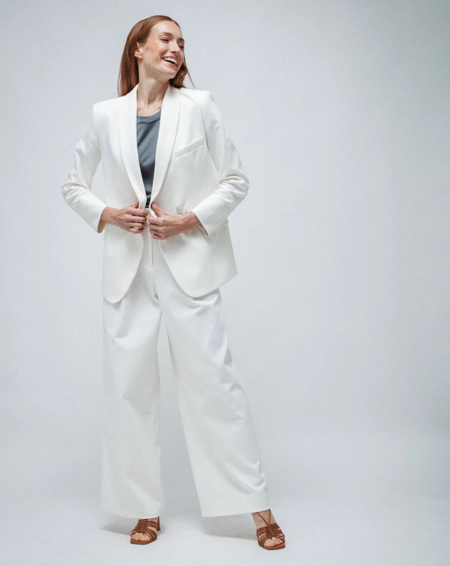 Tailleur blanco en Punto Milano