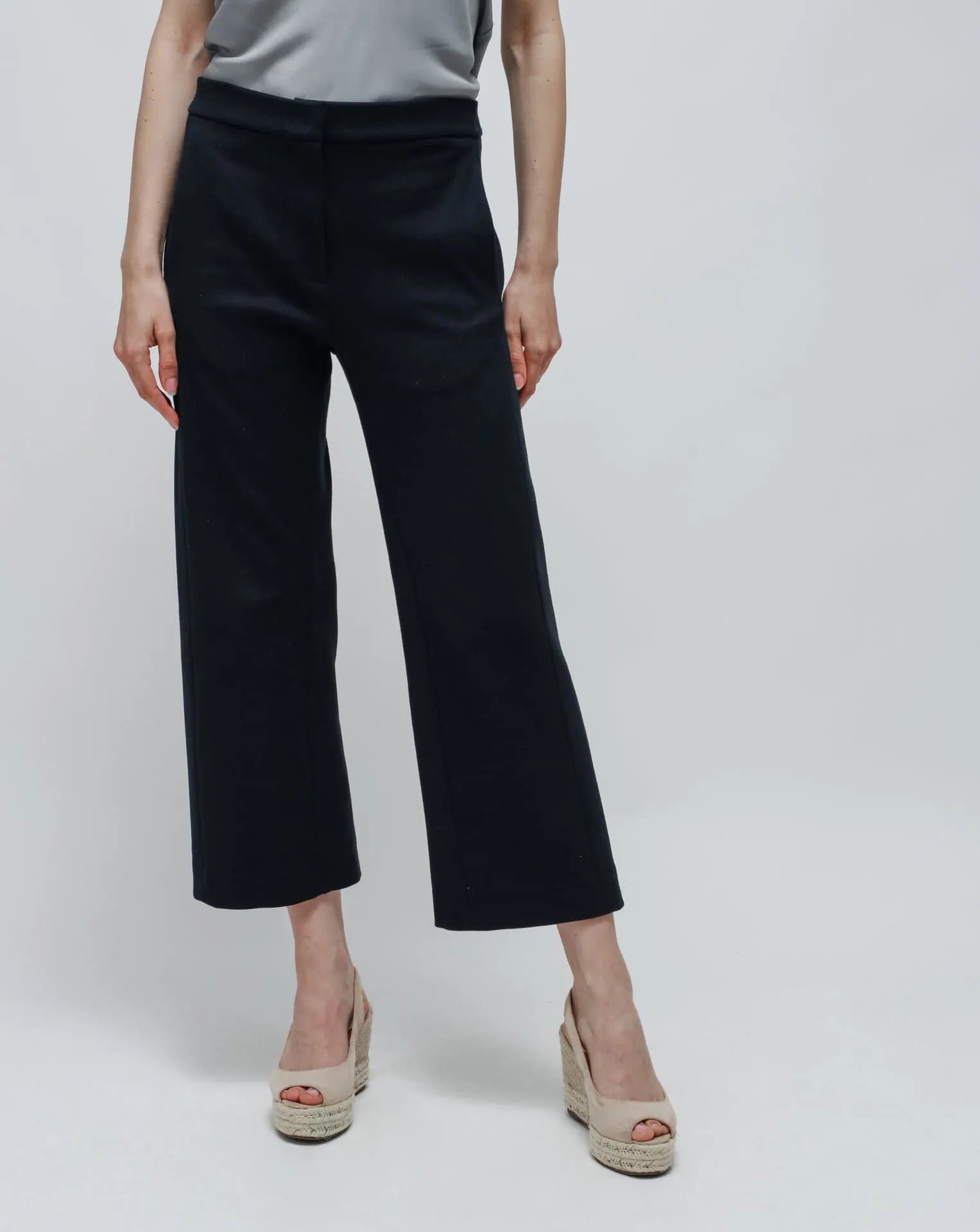 Pantaloni da viaggiatore blu a Punto Milano