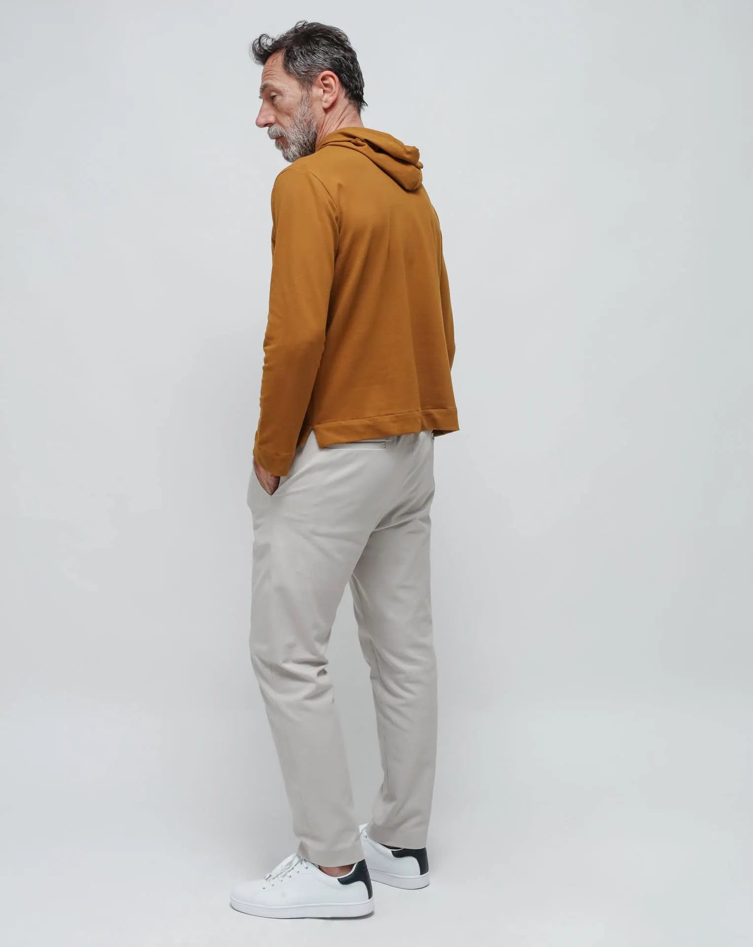 Con cappuccio di gombo
