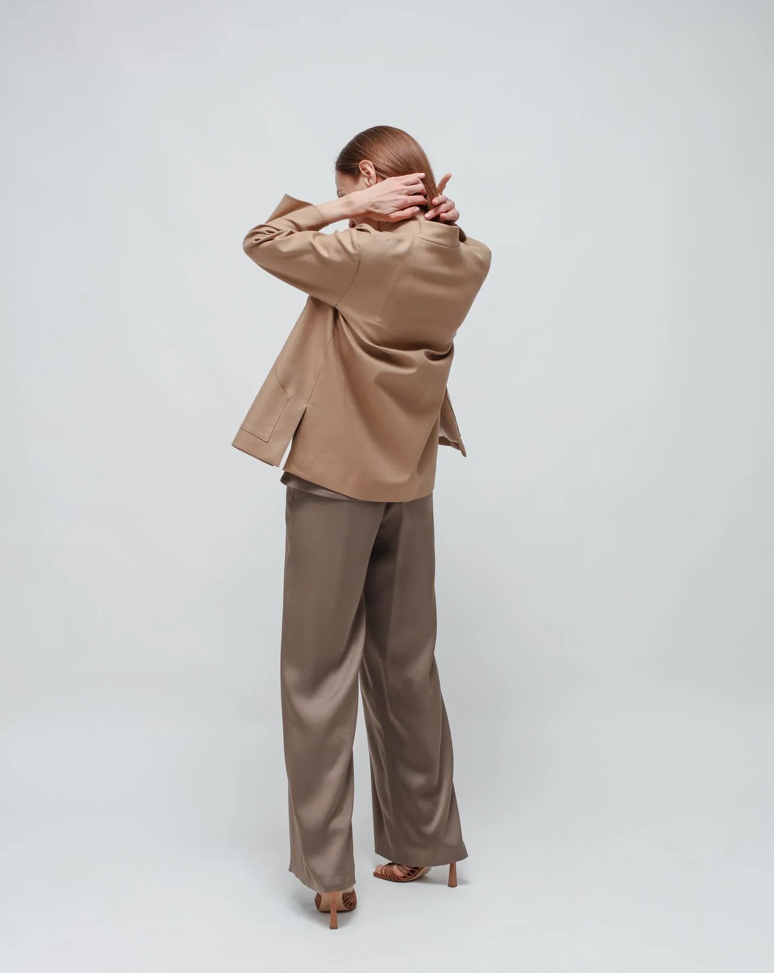 Chaqueta de cárdigan coreano en bronce tejido