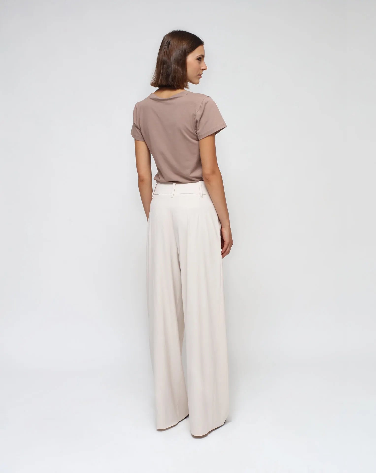 <tc>Pantalones palazzo blancos</tc>