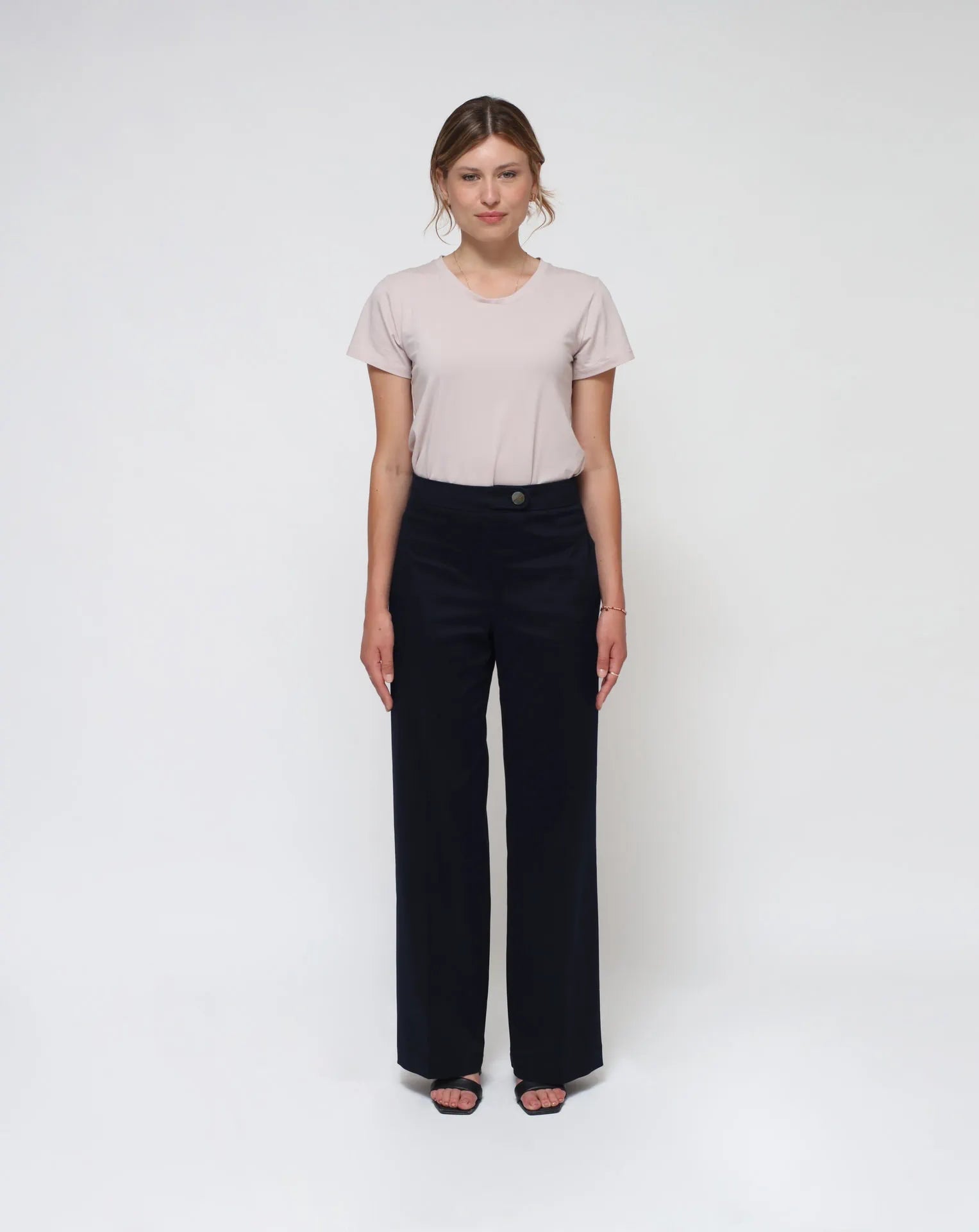 <tc>Die Blaue Gerade Hose</tc>