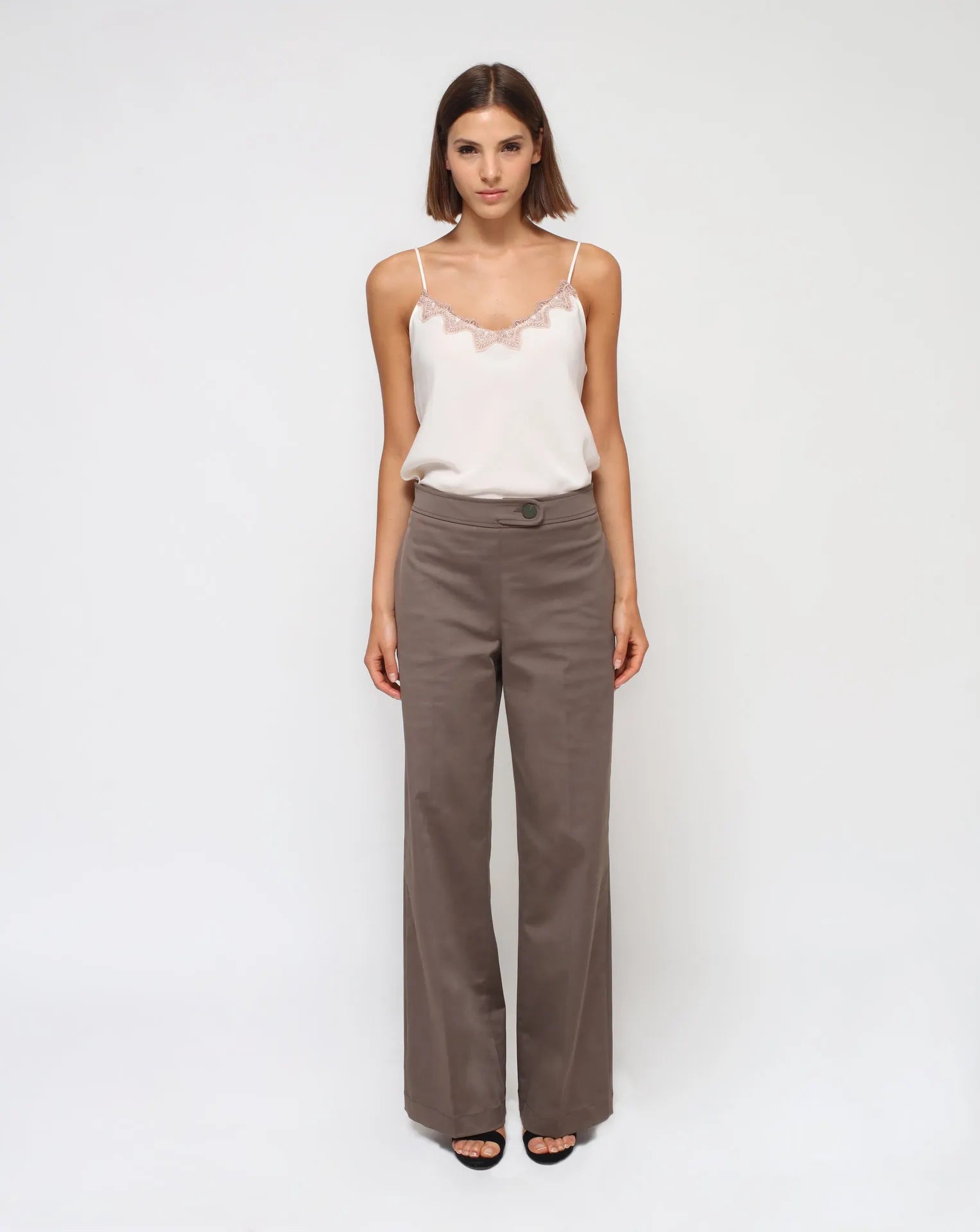 Pantaloni dritti taupe