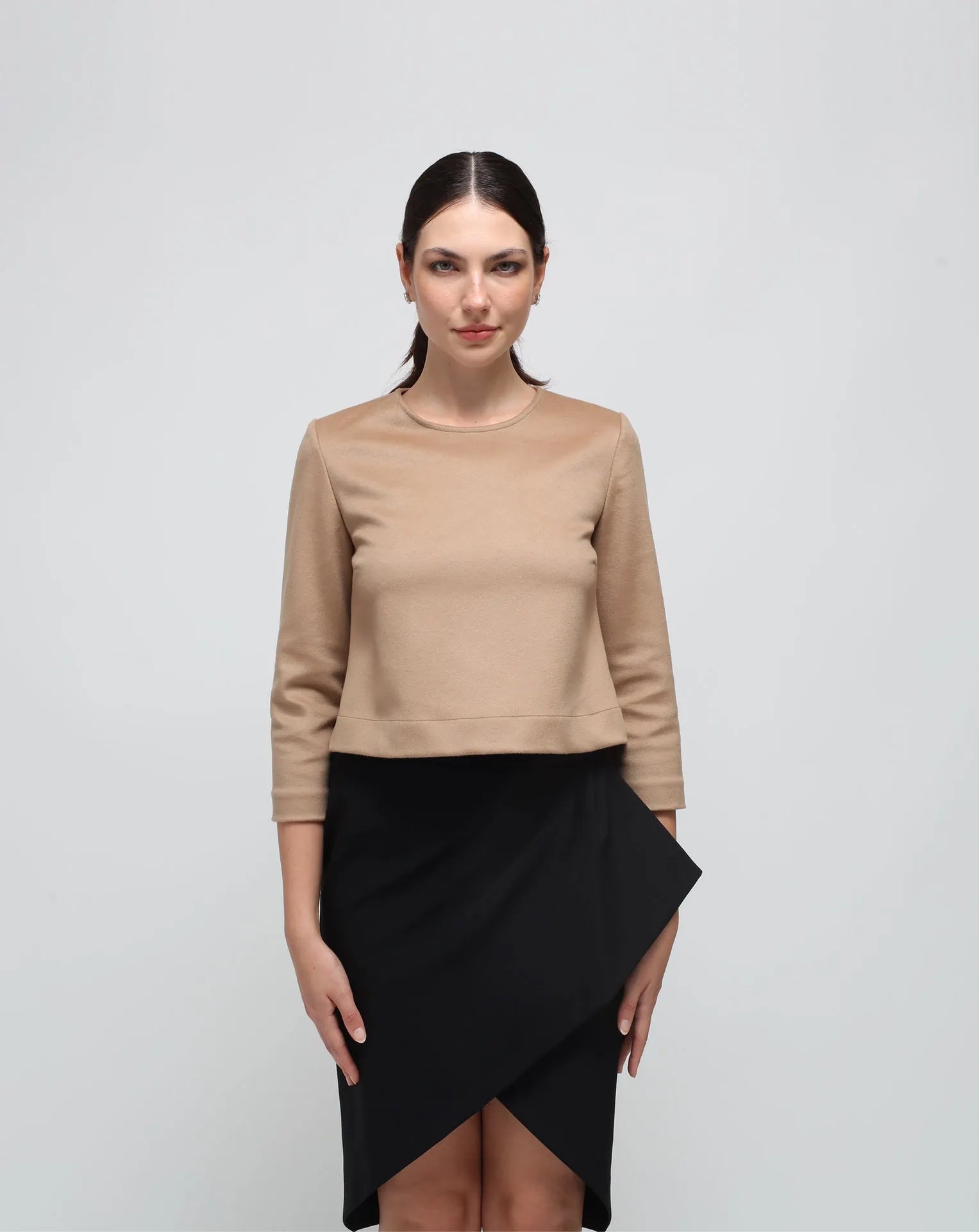 <tc>Falda lápiz negra</tc>