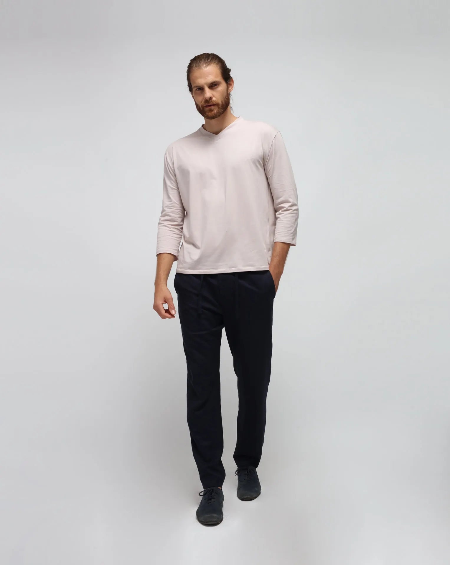 T-shirt a V Cream V.